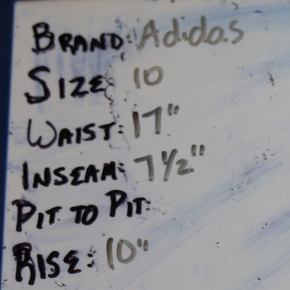 Golf Shorts - Picture 4 of 4